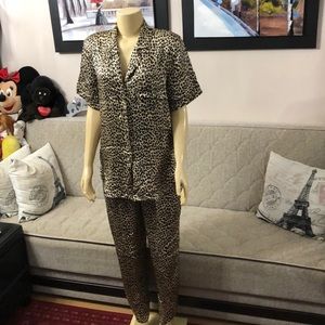 🌺🌺FOR YOUR COMFORT PAJAMA 2 pieces size M